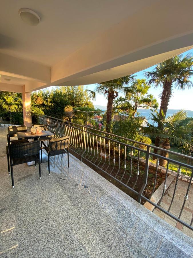 Apartments La Mer Novi Vinodolski Luaran gambar