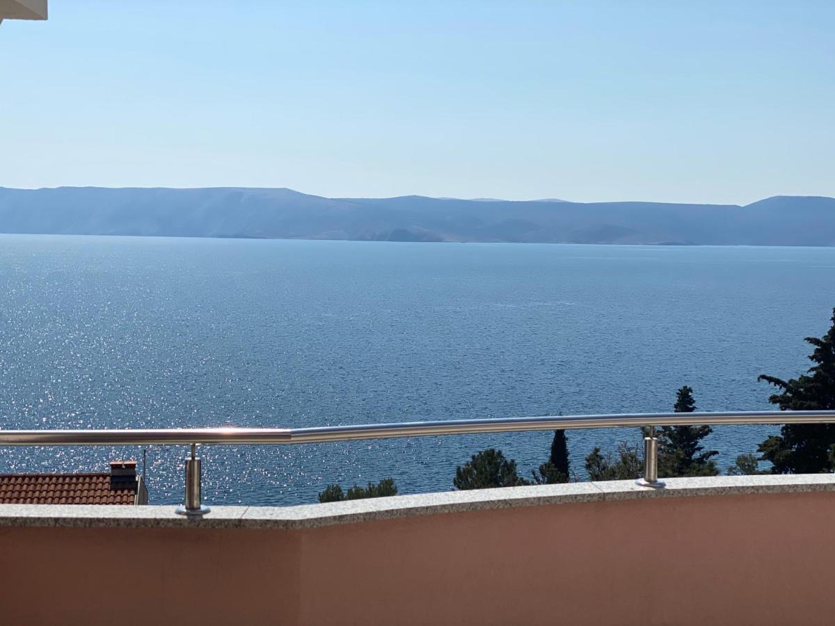 Apartments La Mer Novi Vinodolski Luaran gambar